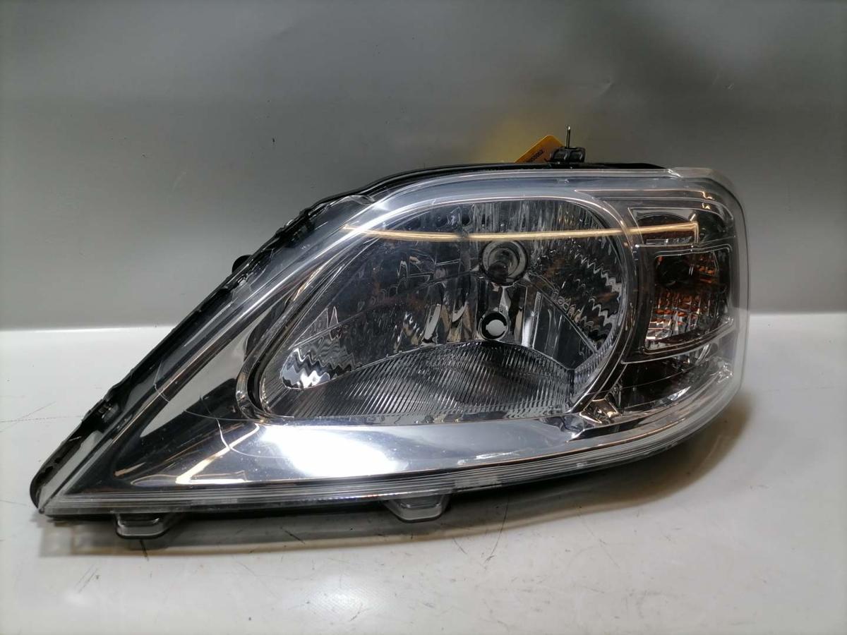 Dacia Logan original Scheinwerfer vorn links Halogen Facelift Bj.2009